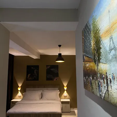 Center Apartment